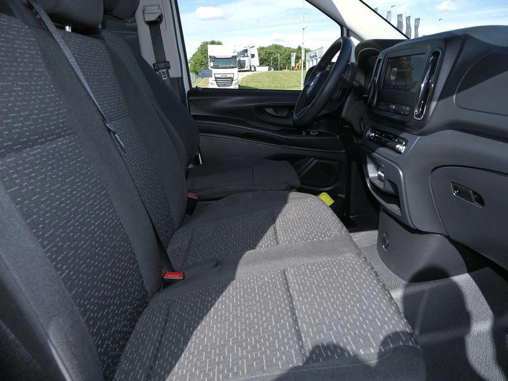 Mercedes-Benz-Vito 116-image-10