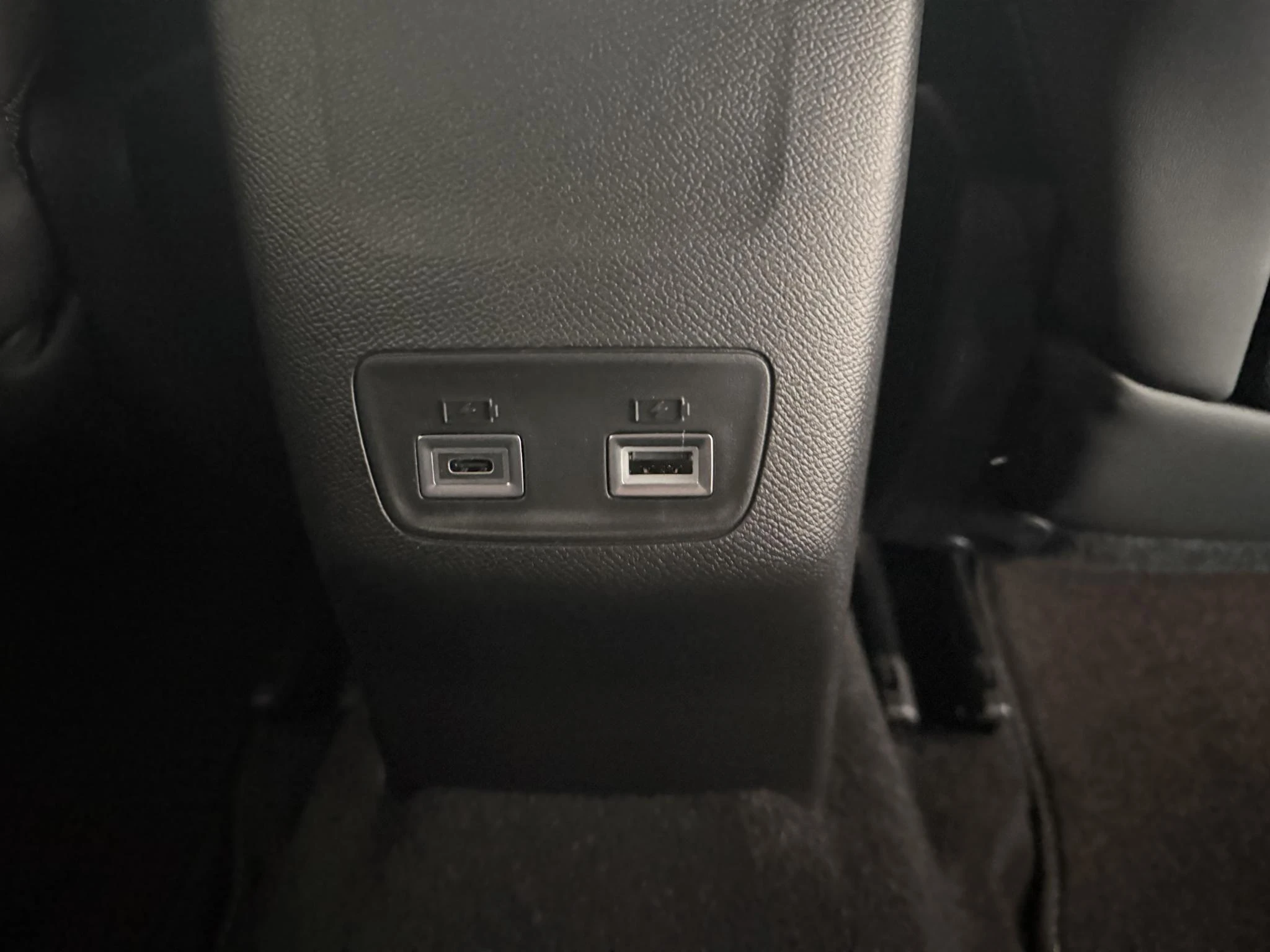 Peugeot-2008-image-24