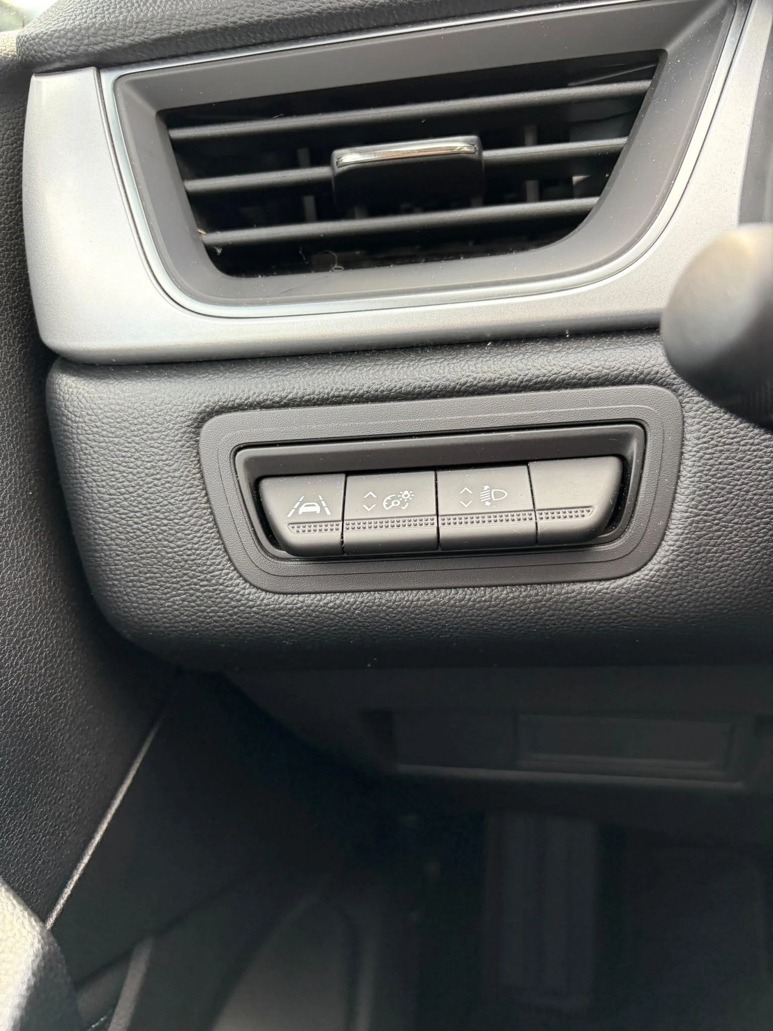 Renault Captur MHEV TCe 140 EDC Techno