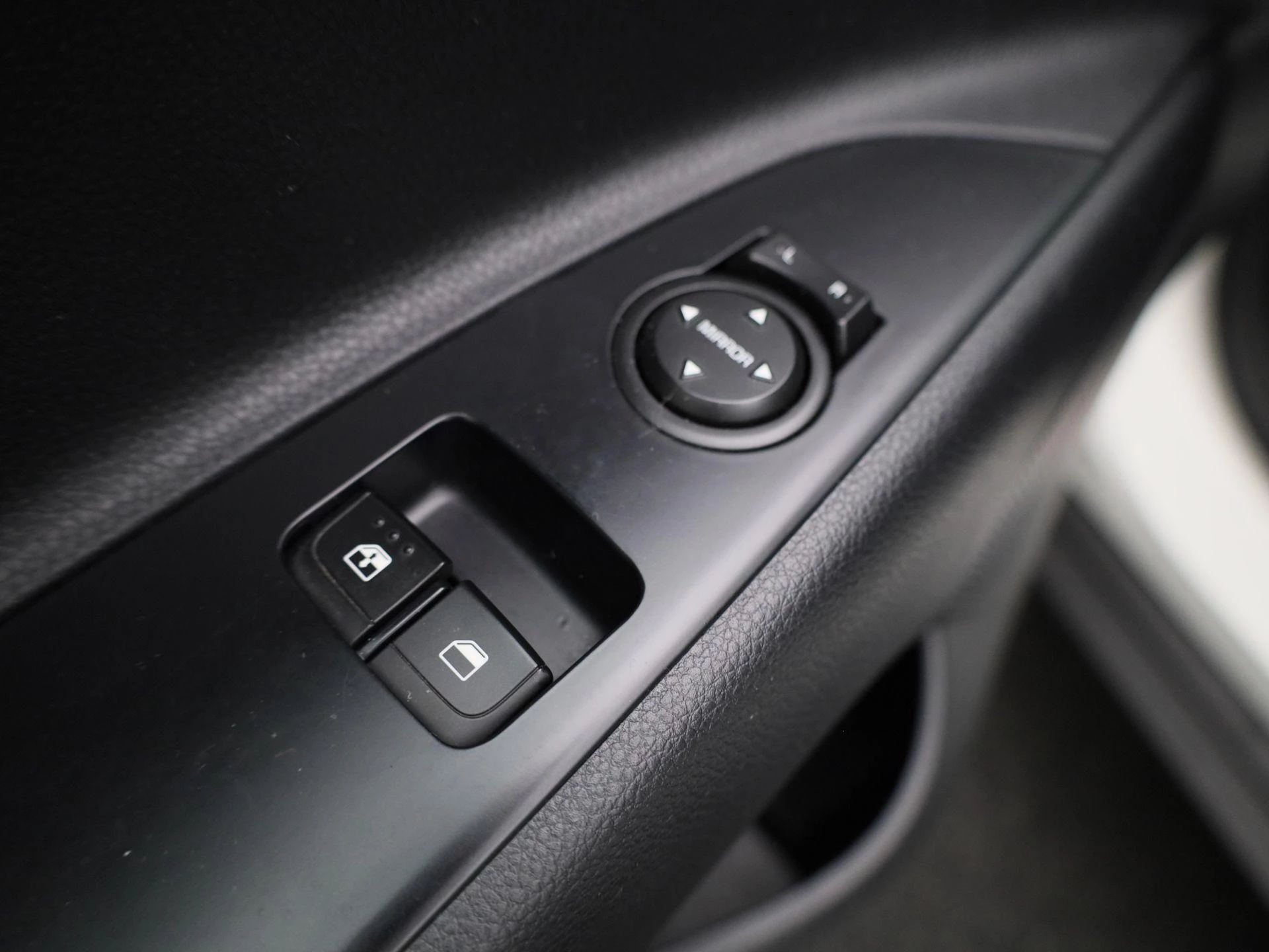 Kia Stonic 1.0 T-GDi MHEV DynamicLine