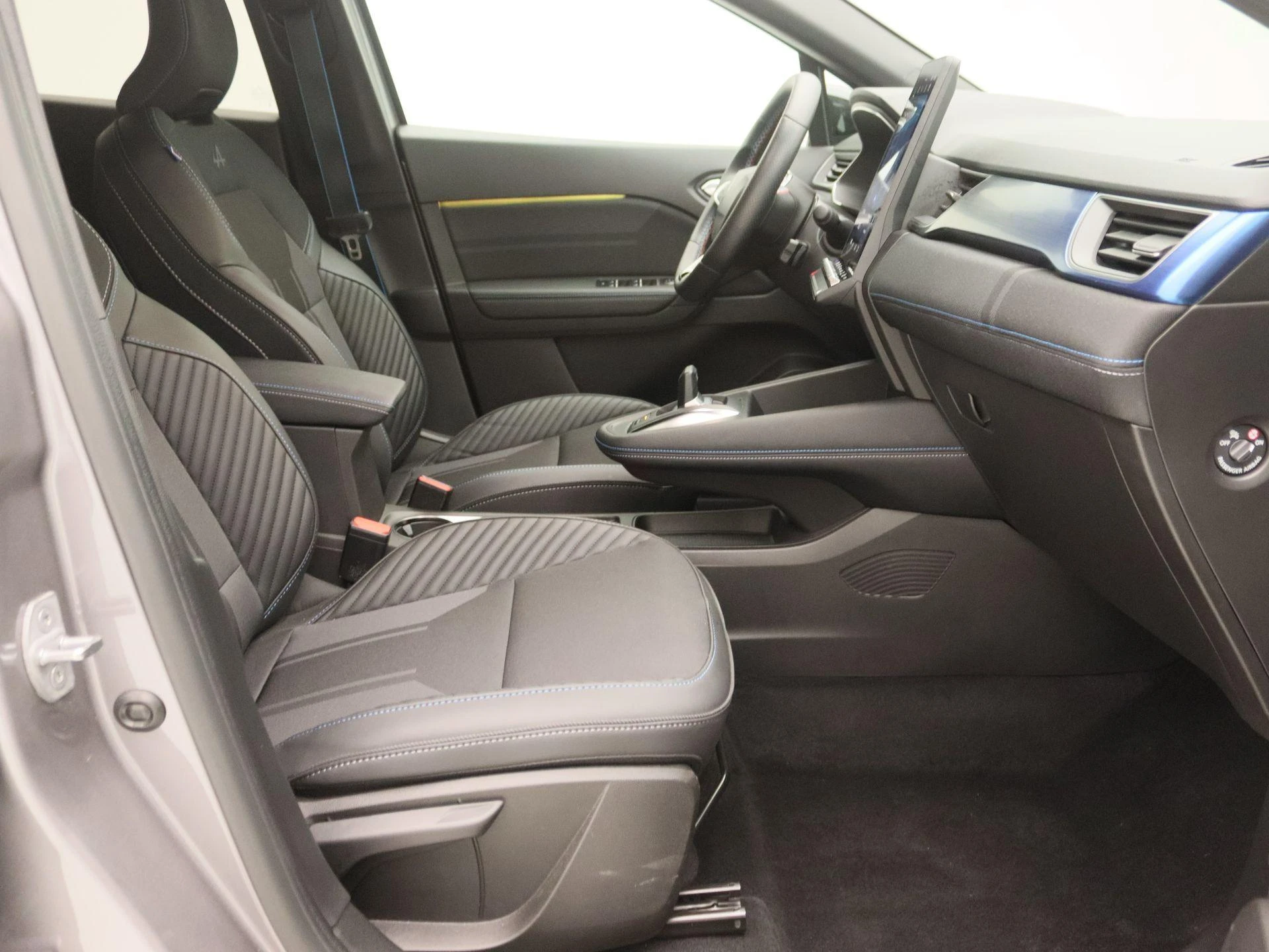 Renault-Captur-image-23