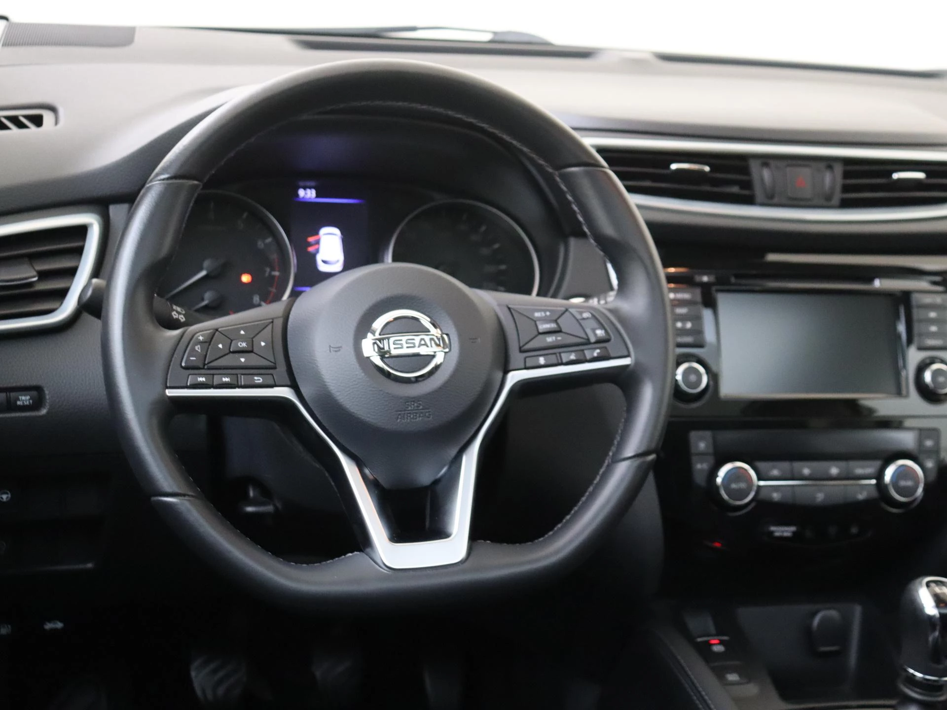 Nissan-QASHQAI-image-11
