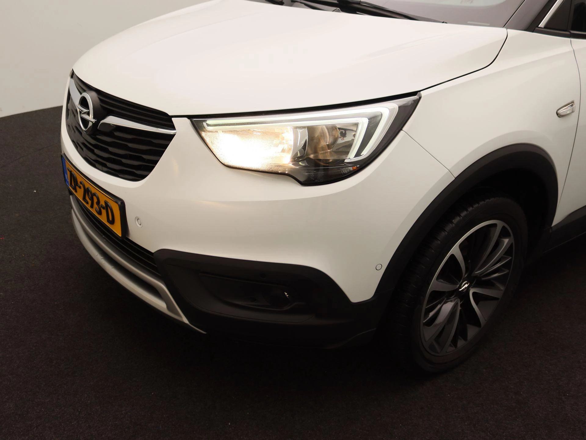 Opel-Crossland X-image-14