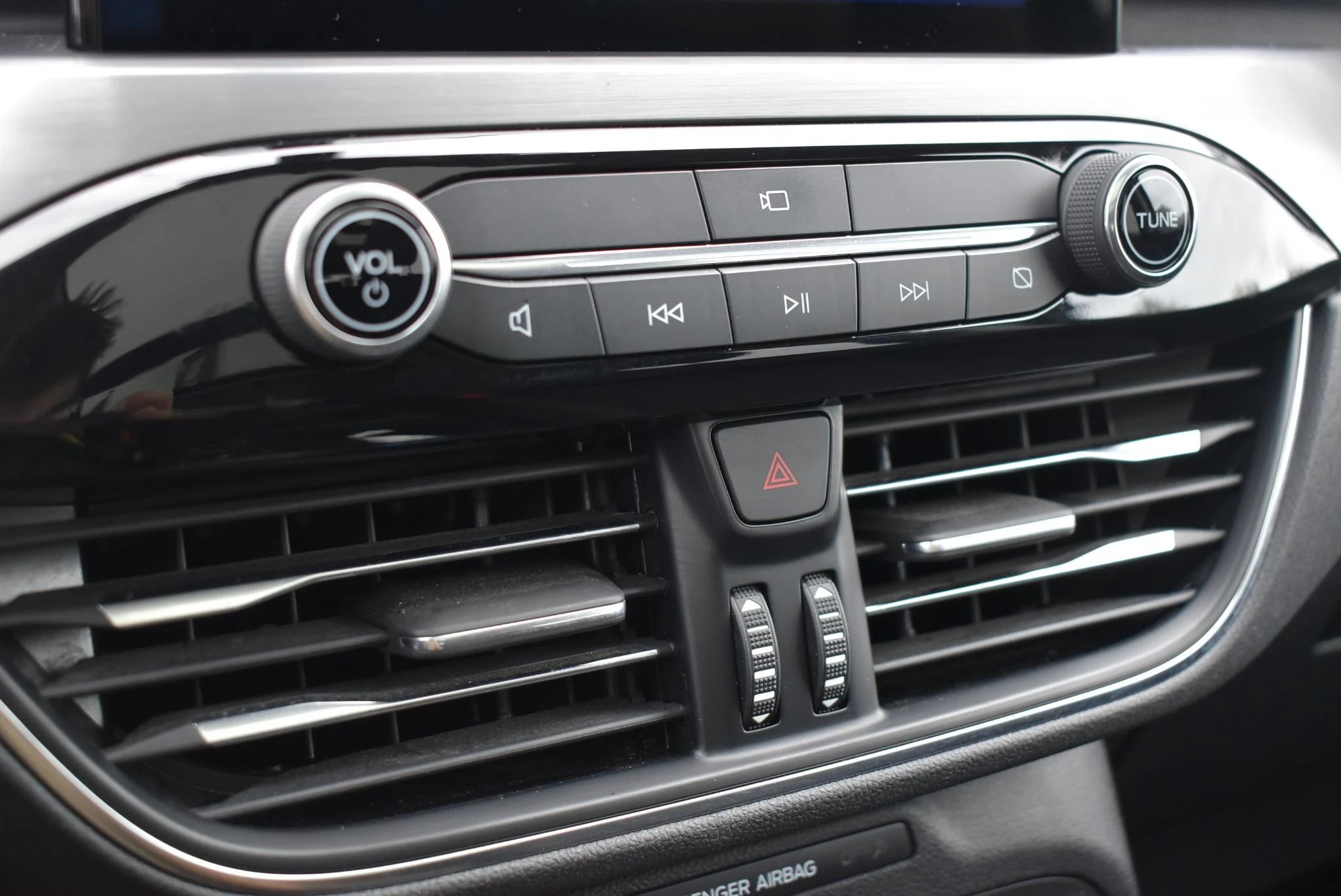 Ford-Kuga-image-33