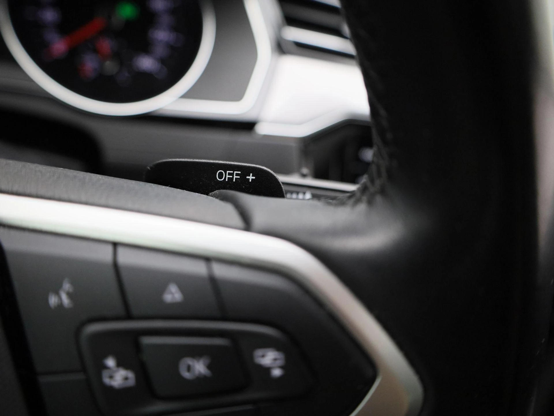 Volkswagen-Passat-image-20