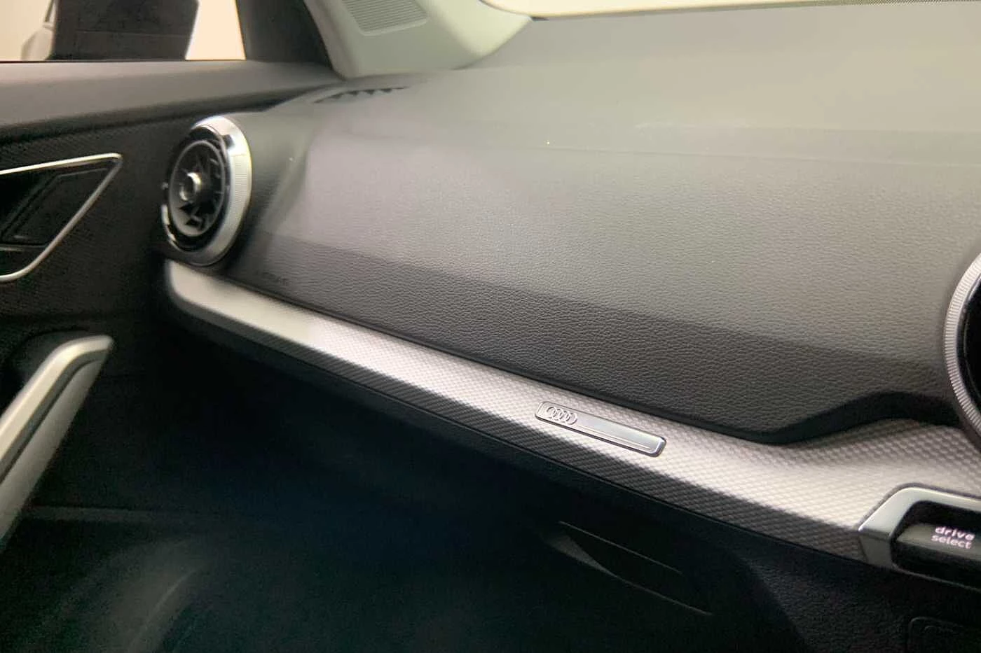 Audi-Q2-image-19