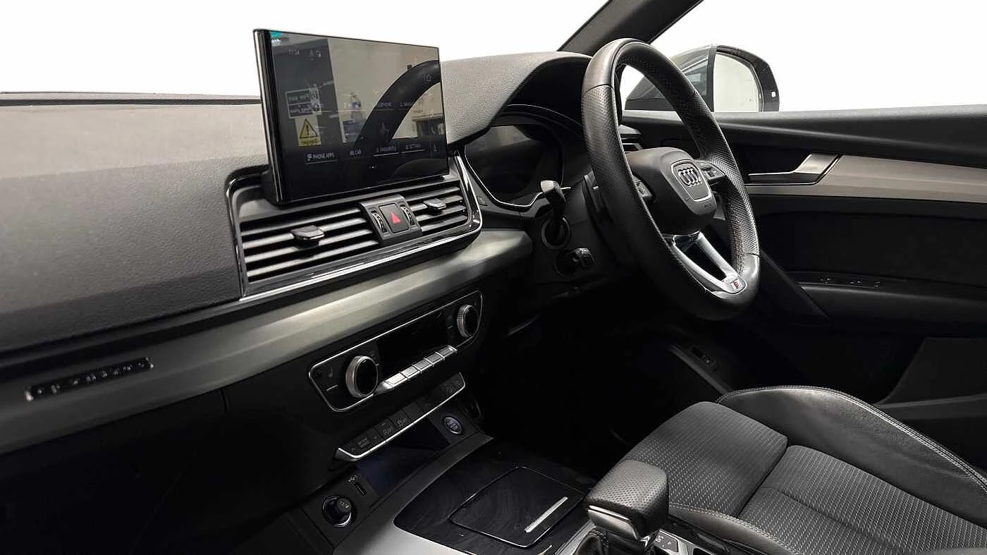 Audi-Q5-image-1