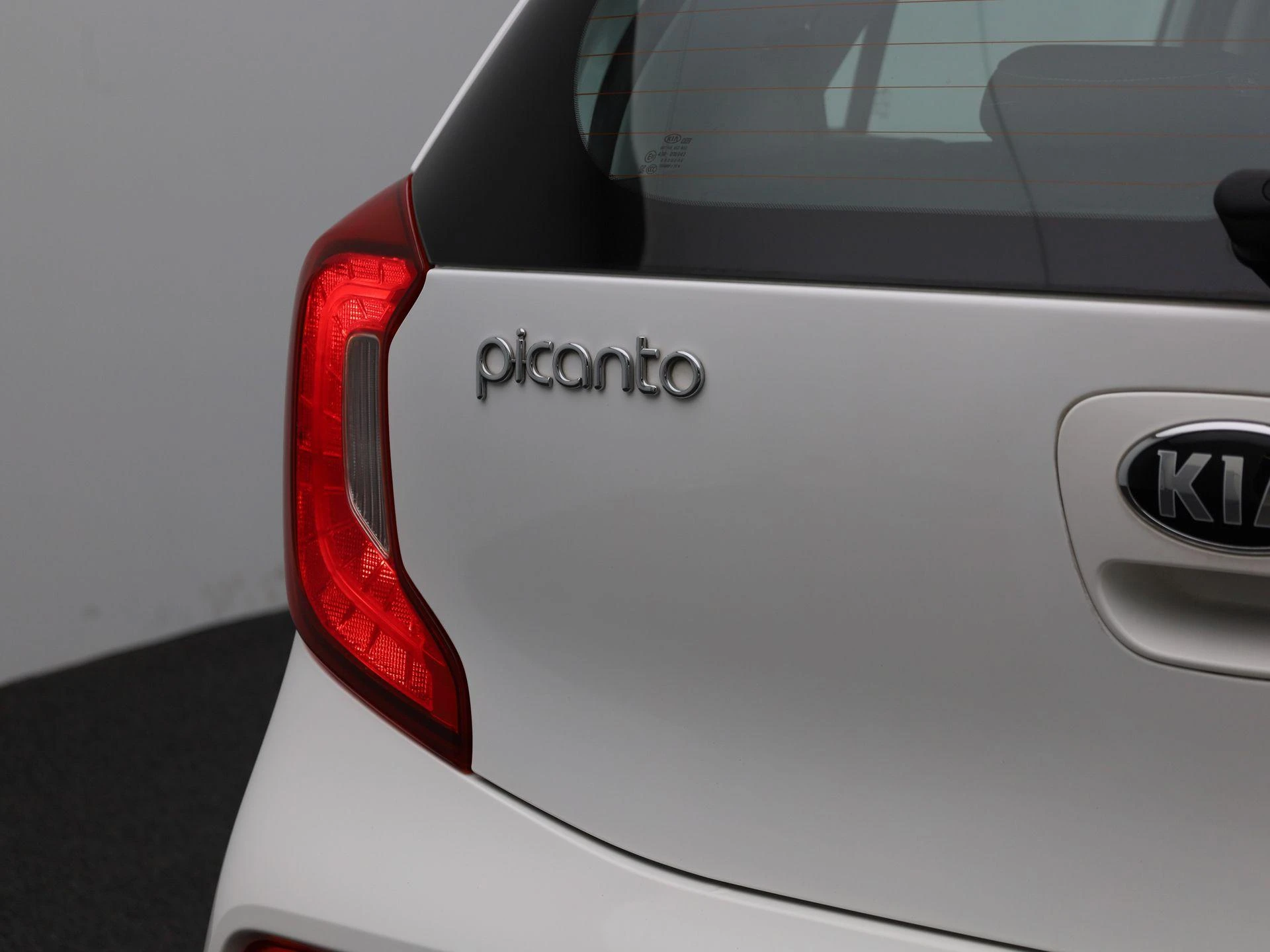 Kia-Picanto-image-32