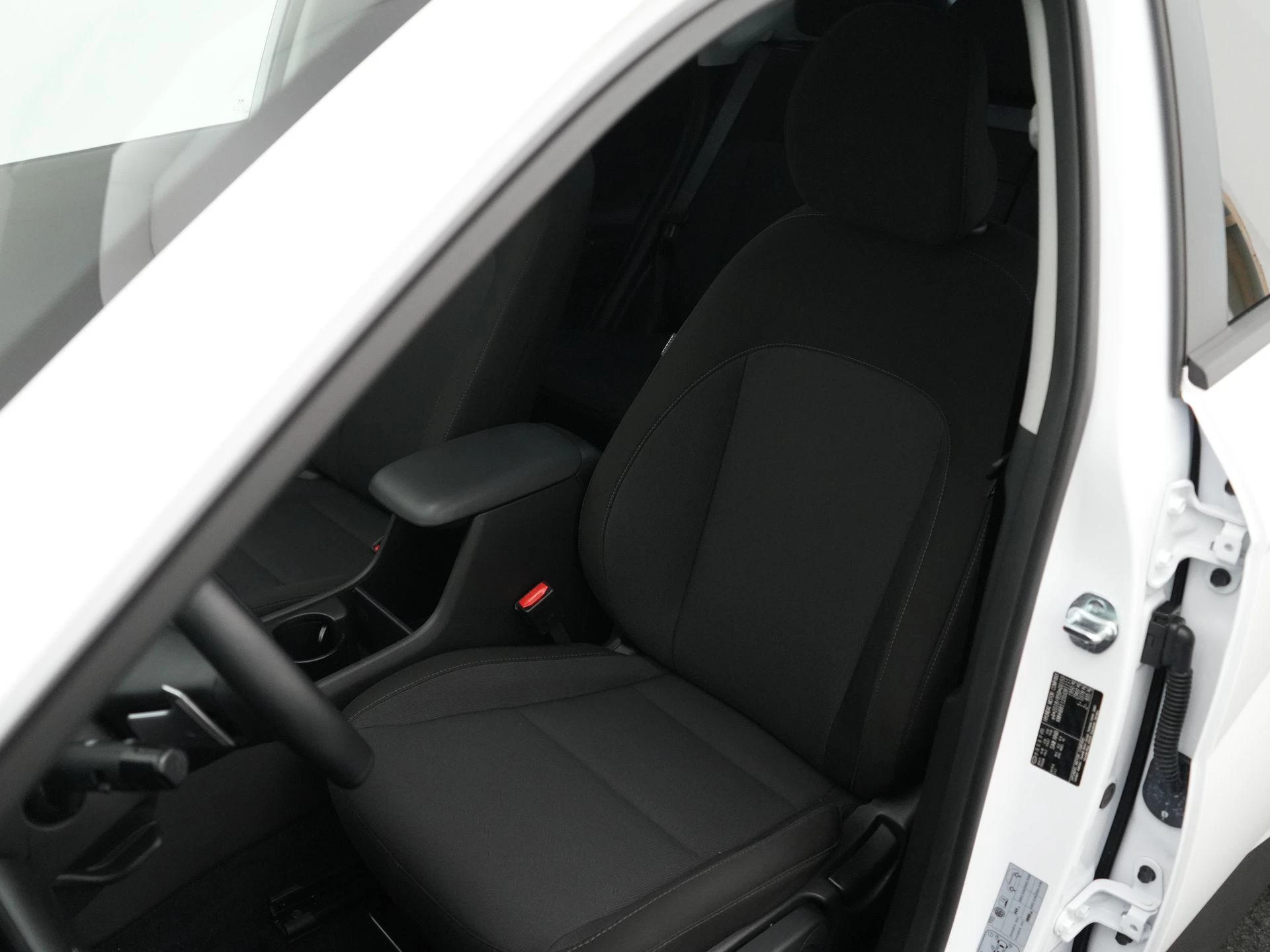 Hyundai-Kona-image-6