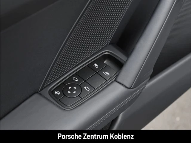 Porsche-911-image-23