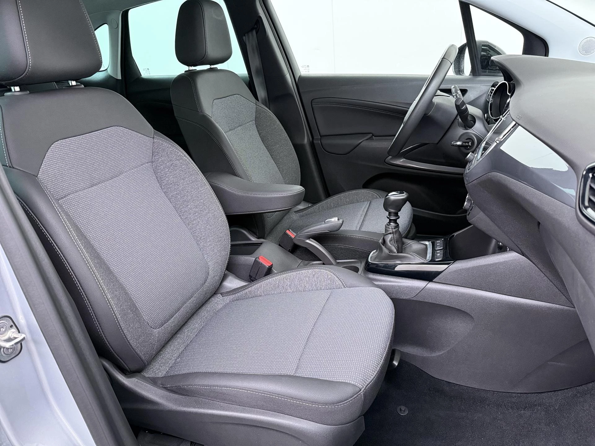Opel-Crossland-image-30