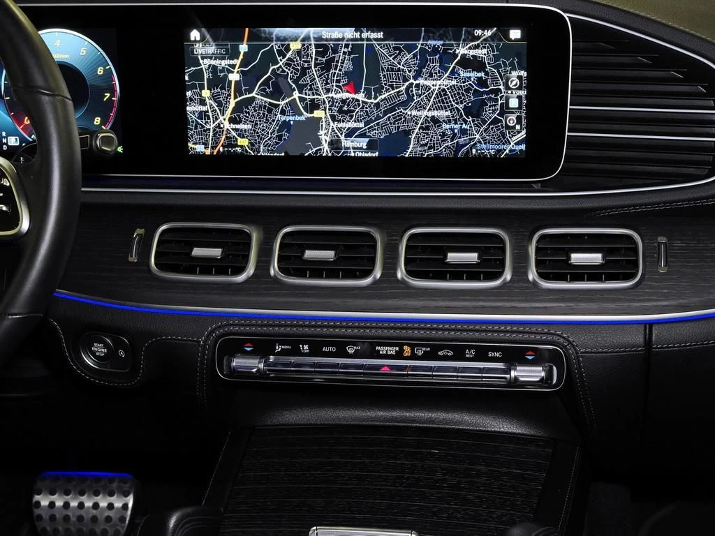 Mercedes-Benz-GLS 450-image-11