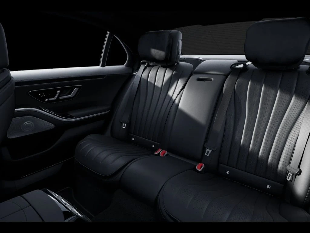Mercedes-Benz-S-Klasse 580 e-image-11