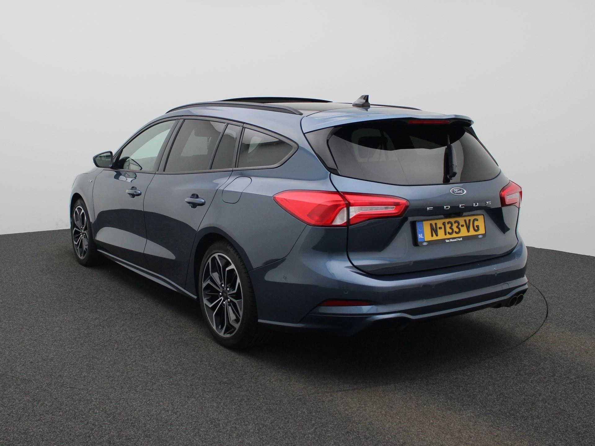 Ford Focus Wagon 1.5 EcoBoost ST Line X Business