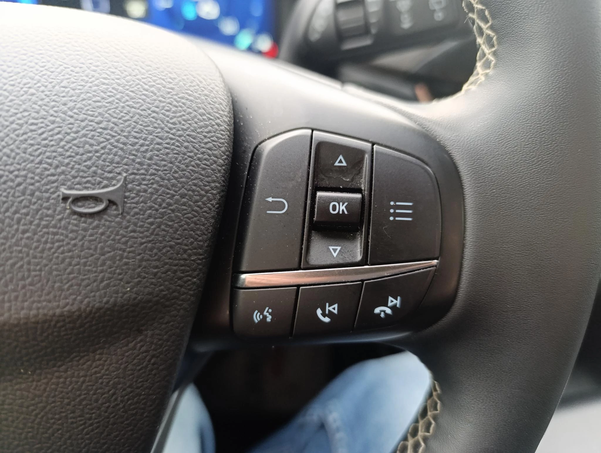 Ford-Kuga-image-26