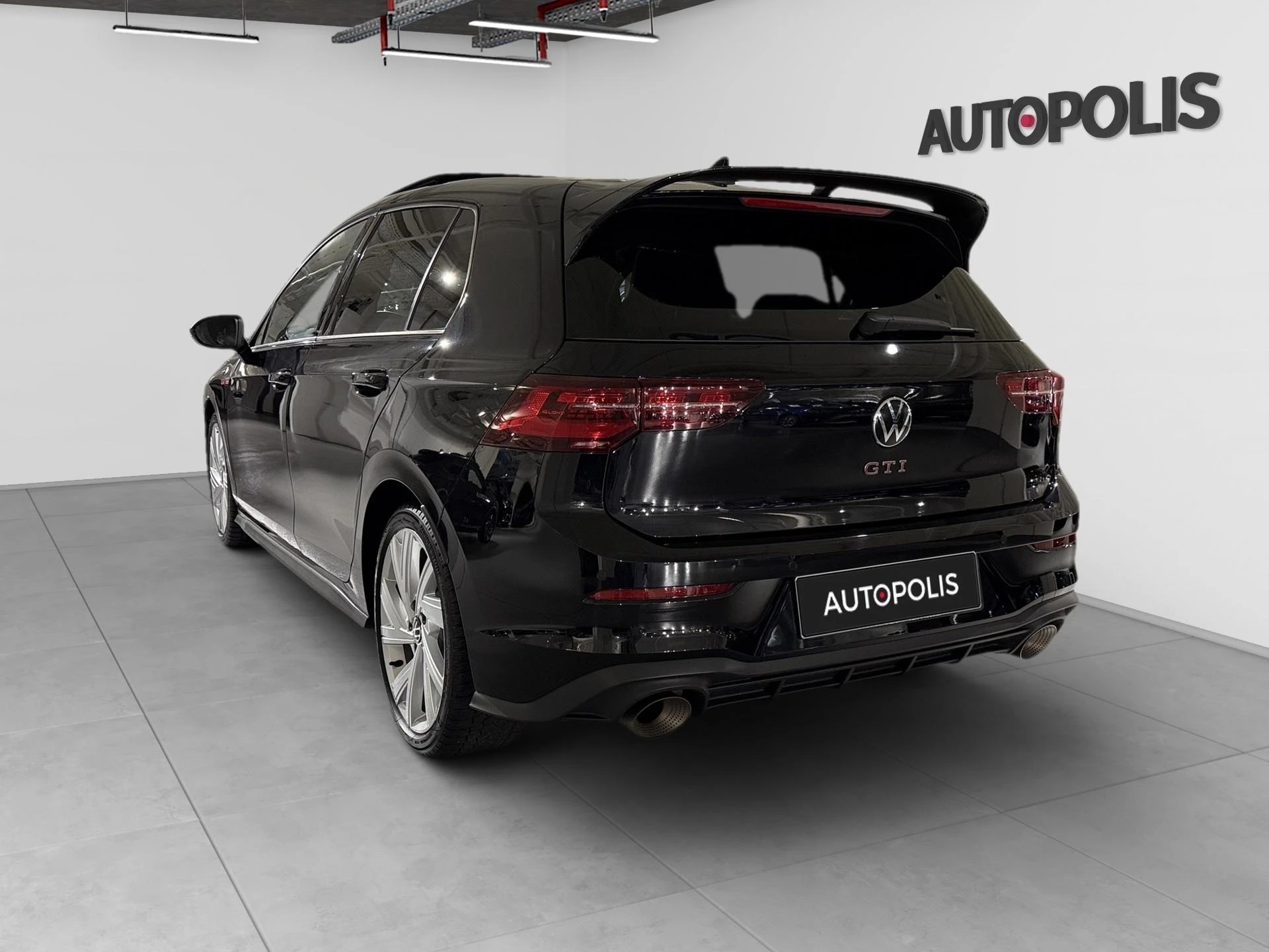 Volkswagen-Golf-image-17