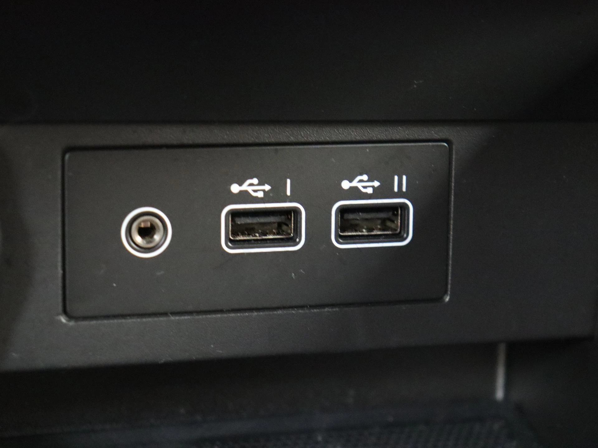 Renault-Clio-image-23