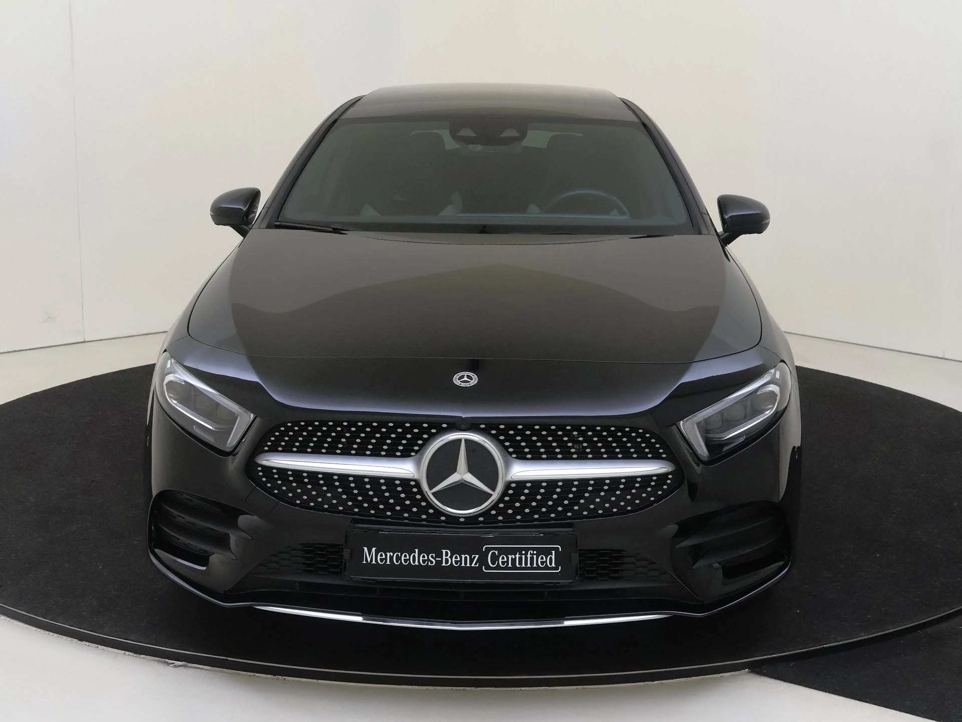 Mercedes-Benz A-Klasse 250 e AMG Line