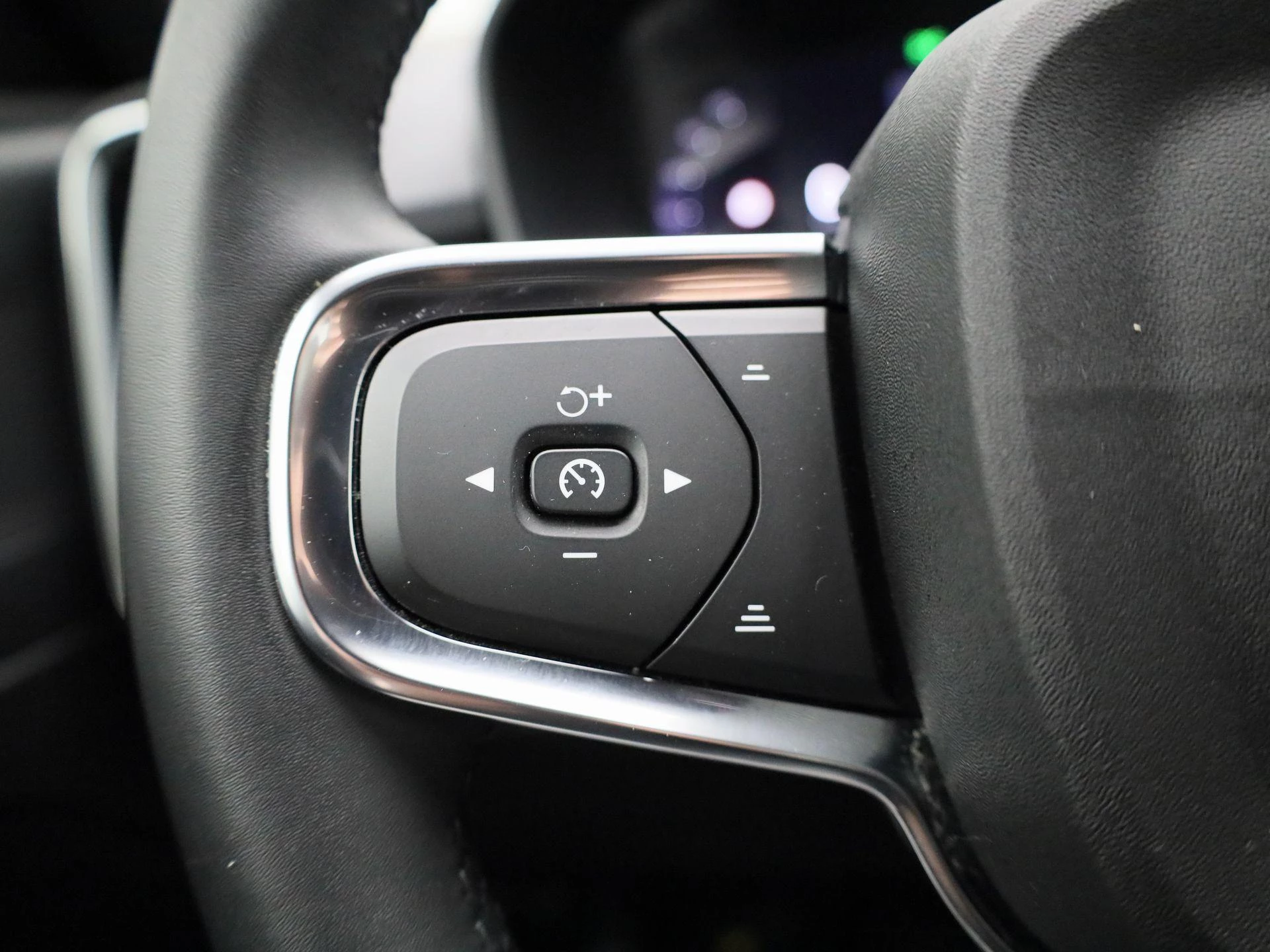 Volvo XC40 Recharge Core