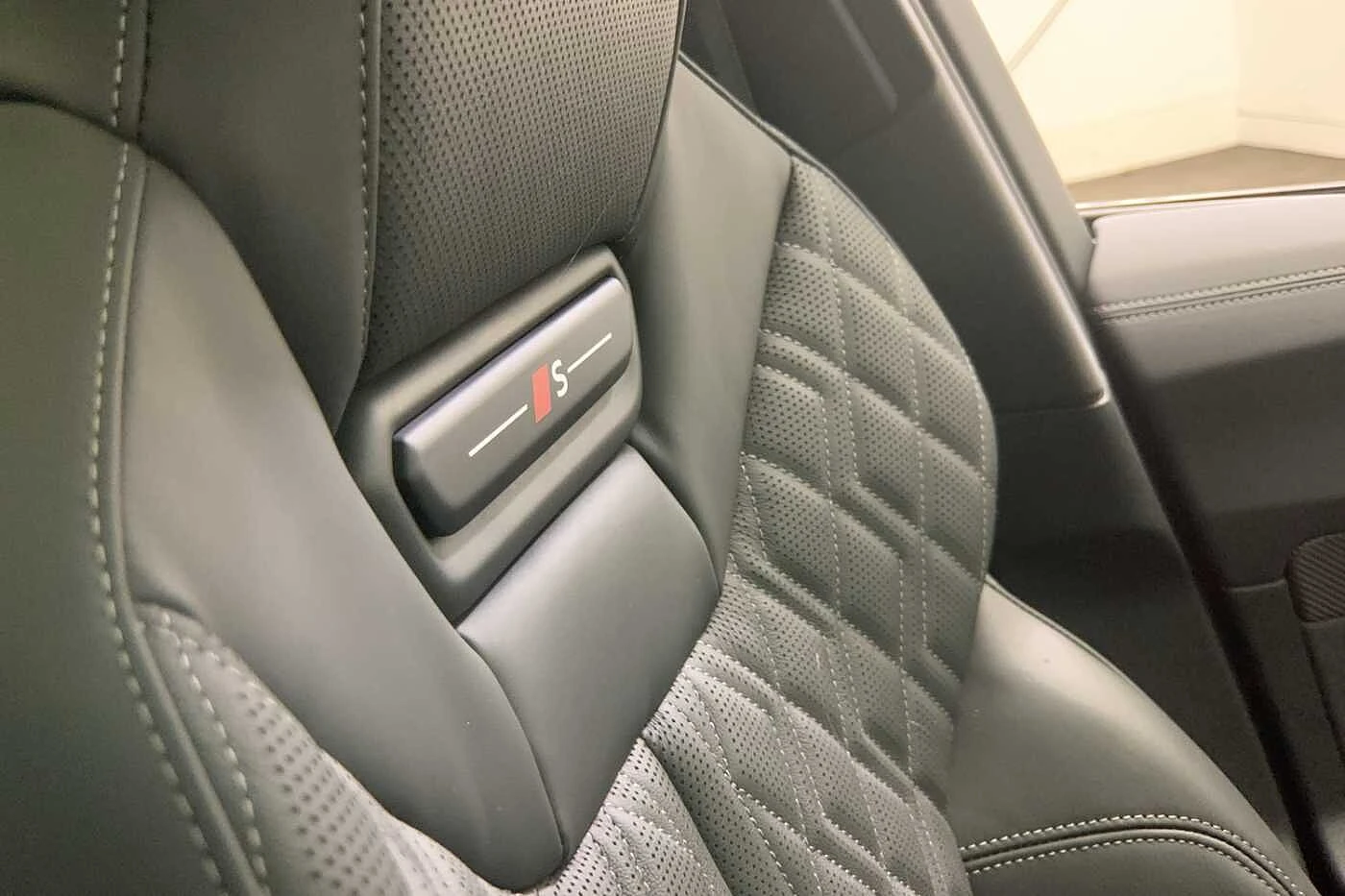 Audi-S5-image-15