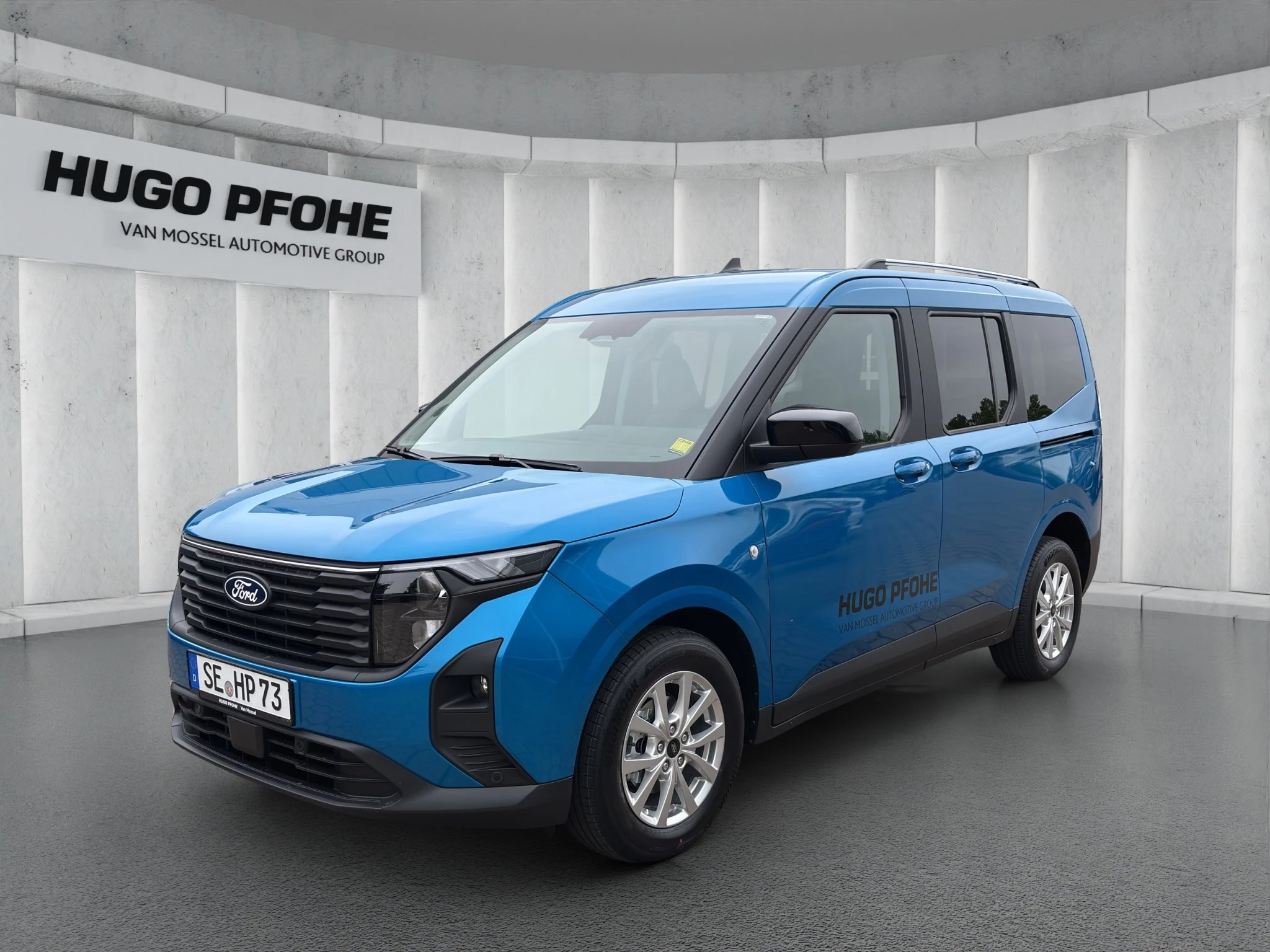 Ford-Tourneo Courier-image-0