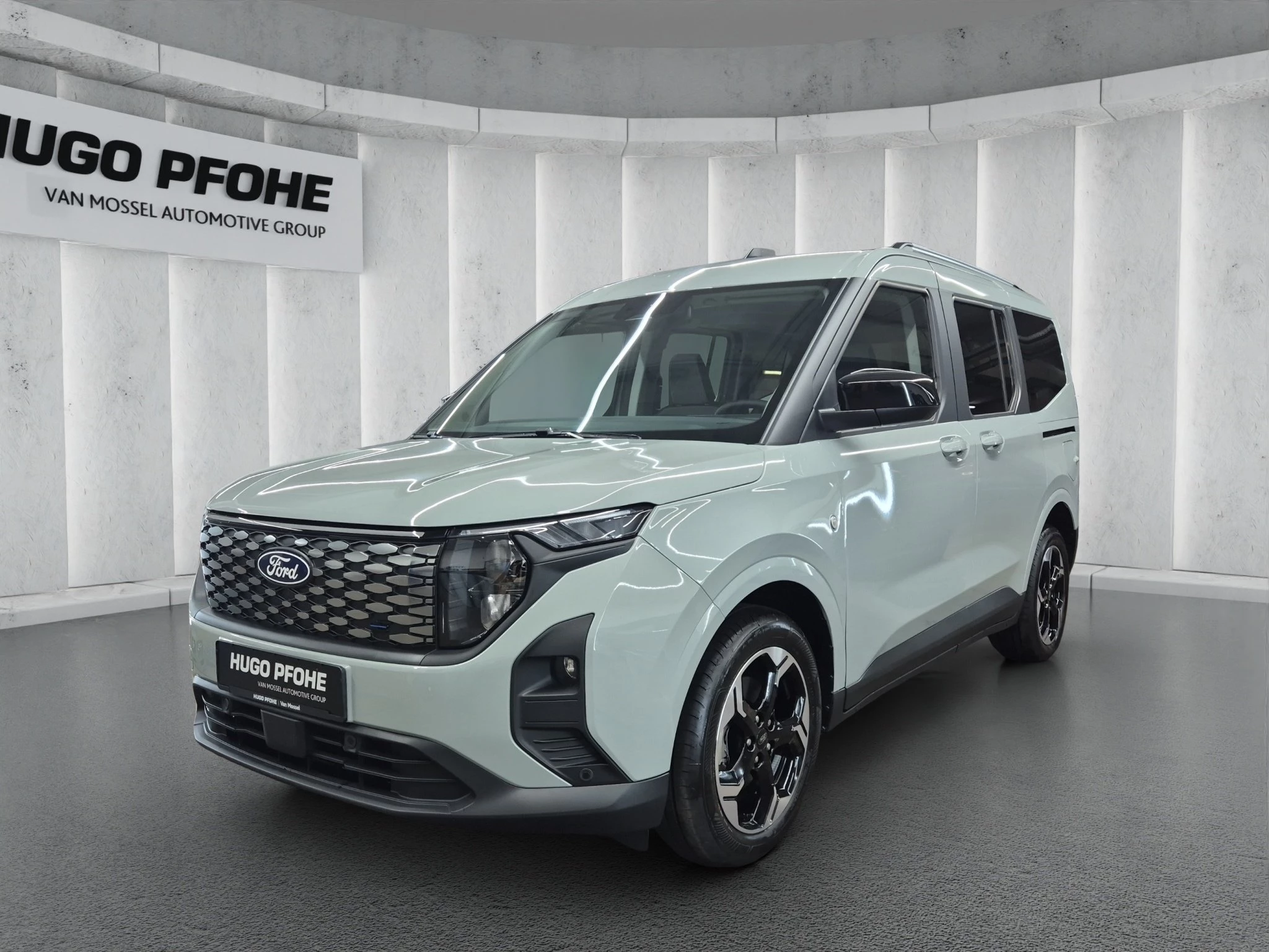 Ford-Tourneo Courier-image-0