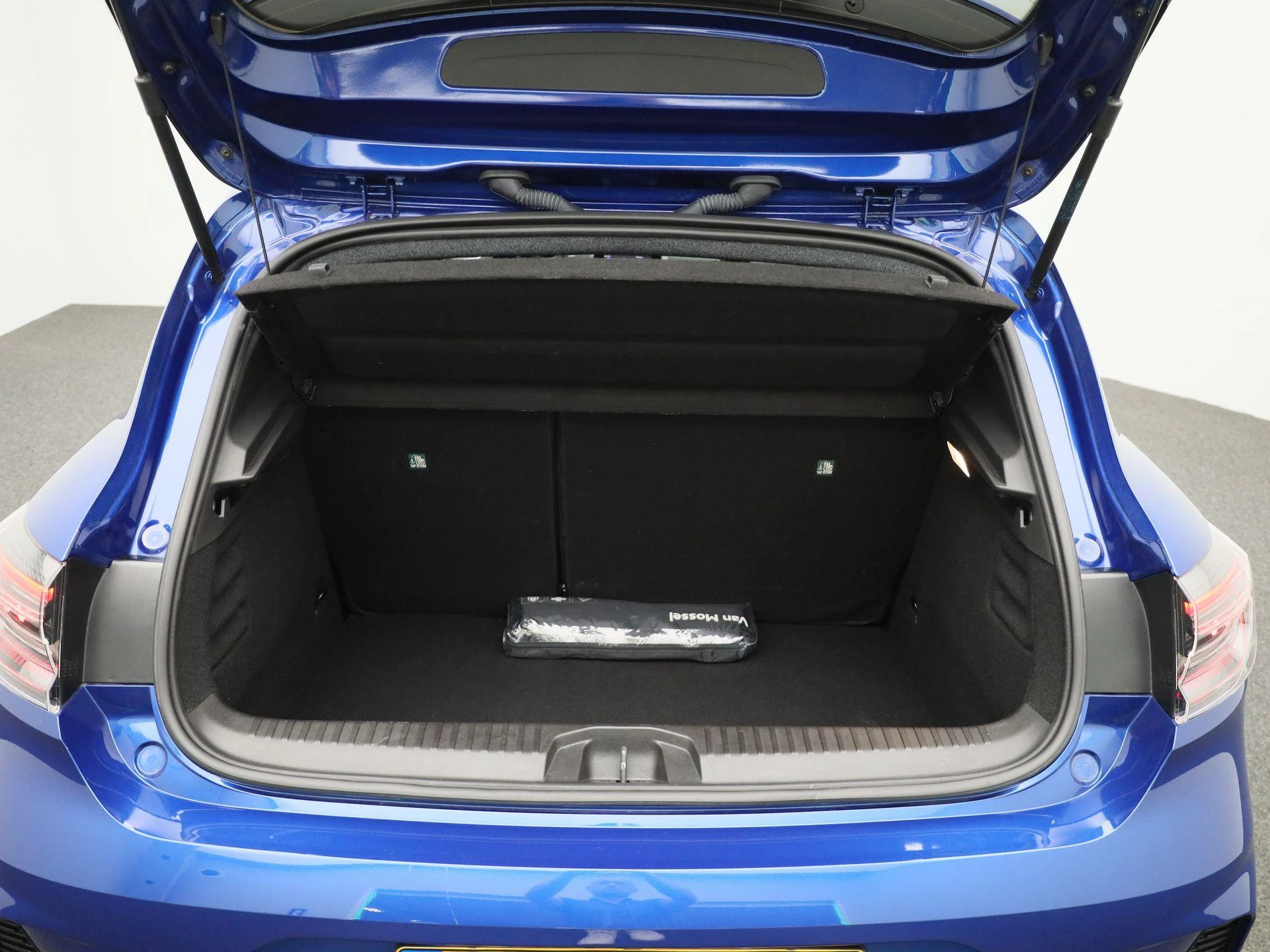 Renault-Clio-image-11