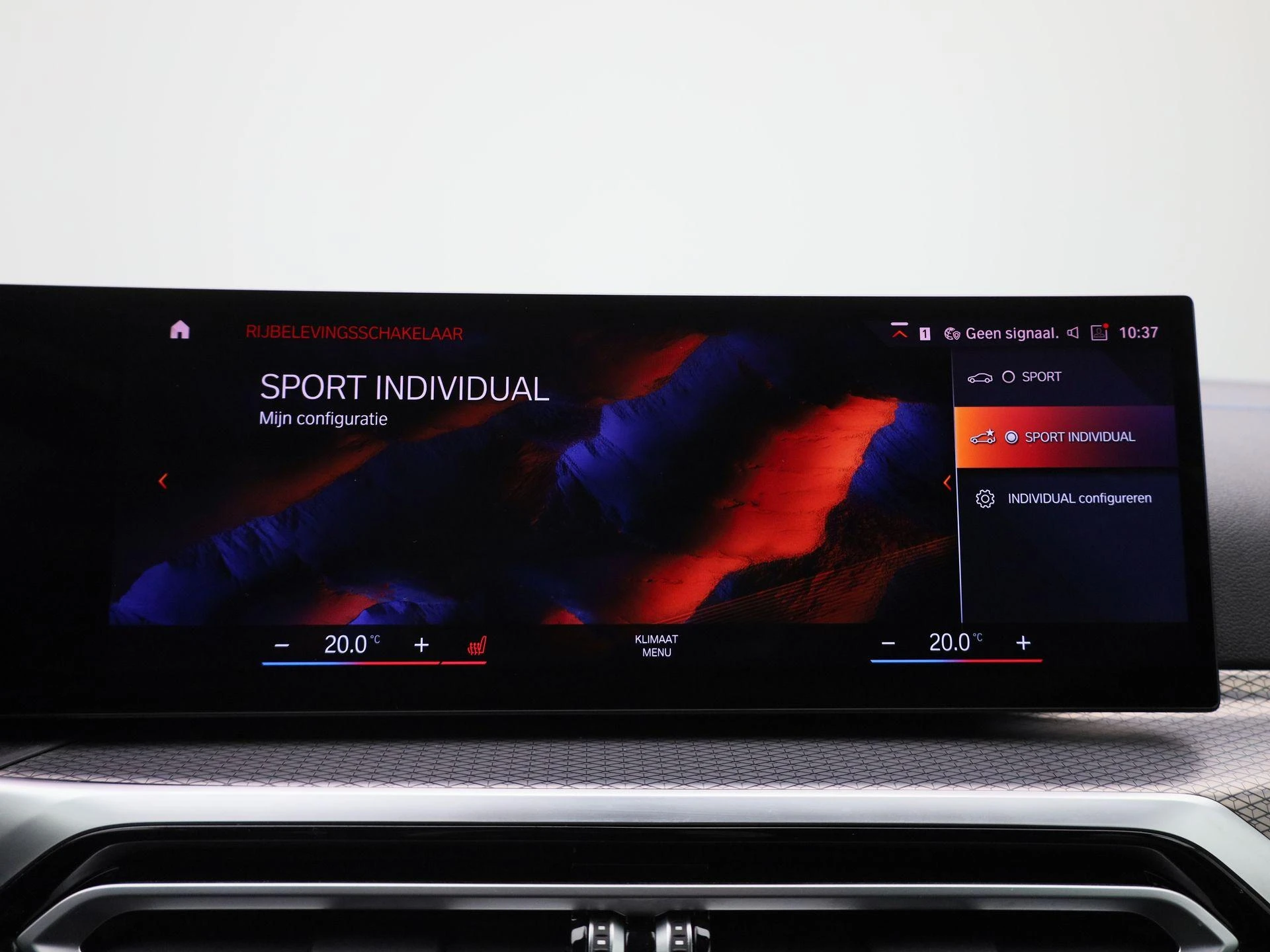 BMW-i4-image-26