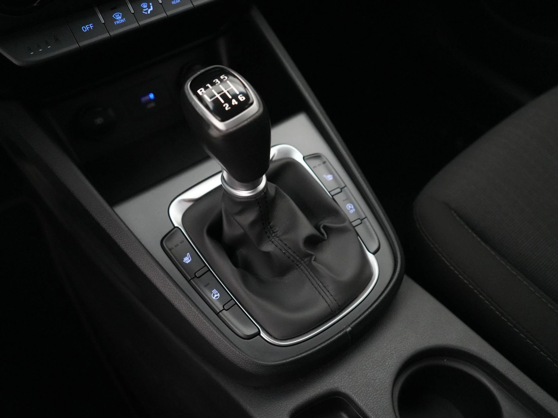 Hyundai-Kona-image-17