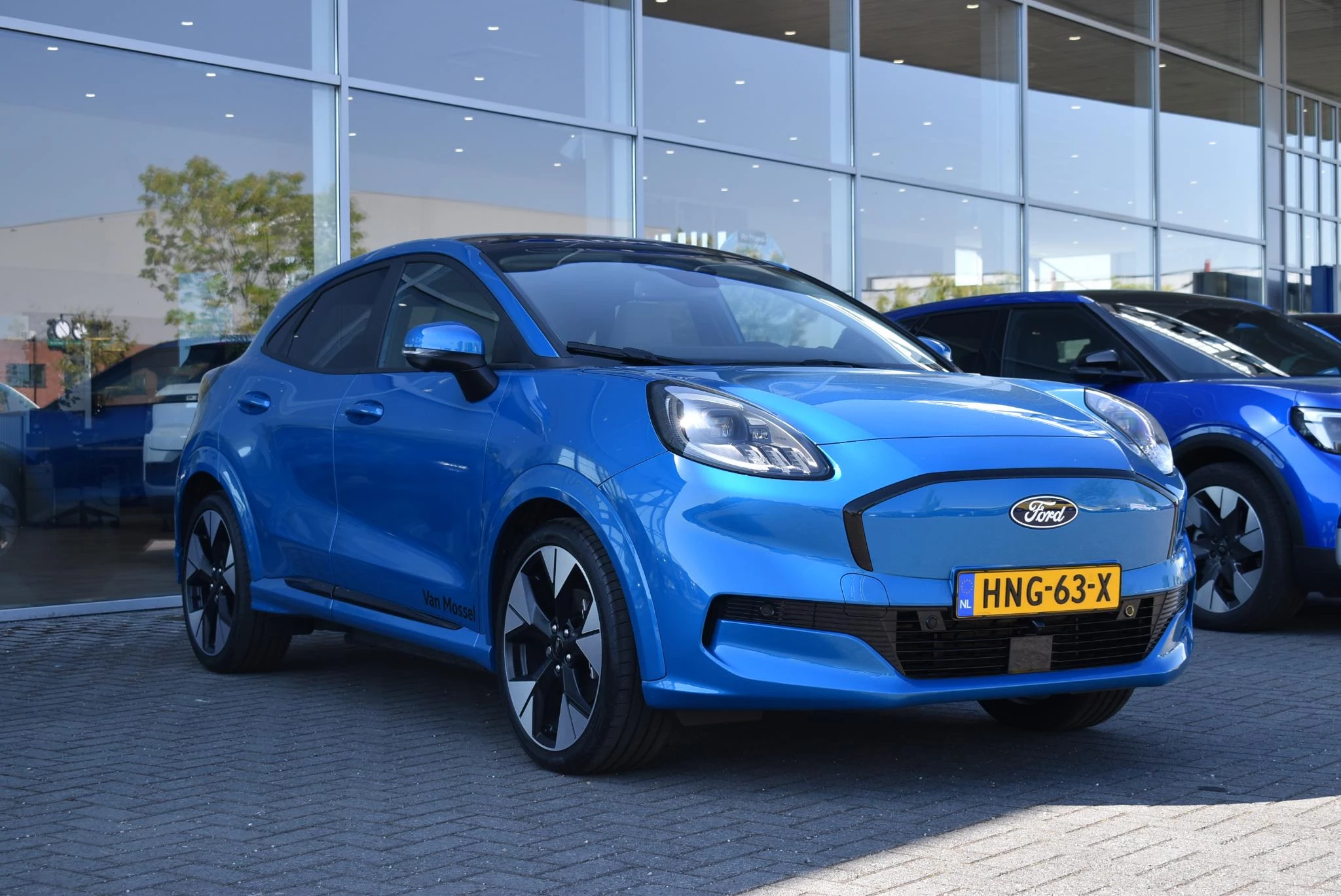 Ford-Puma Gen-E-image-2