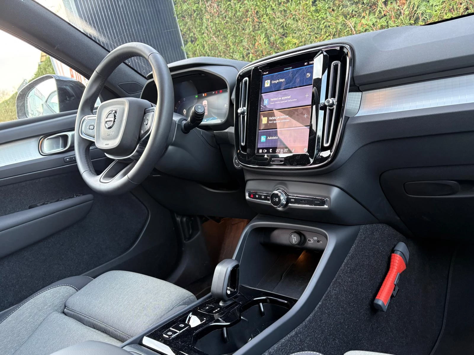Volvo-XC40-image-14
