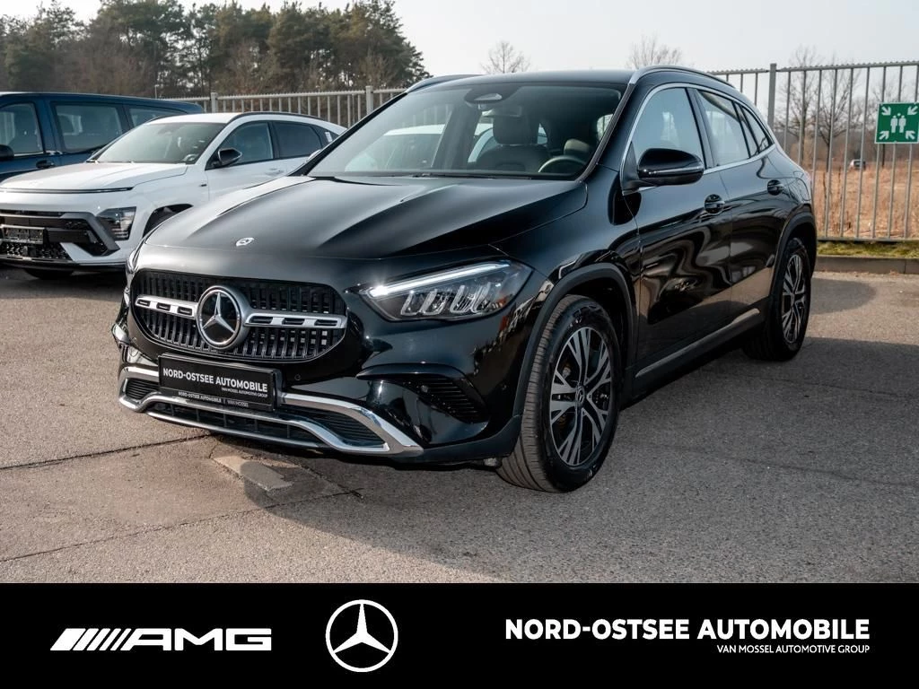 Mercedes-Benz-GLA-image-5