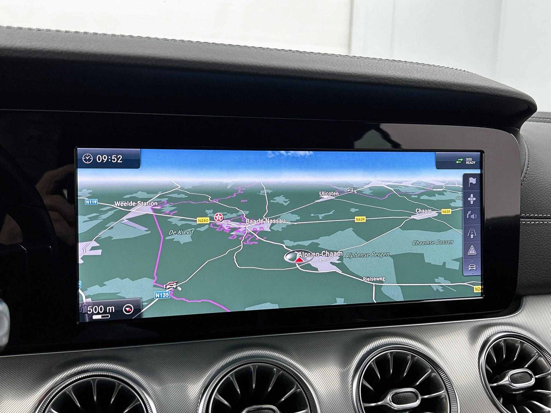 Mercedes-Benz-E-Klasse-image-32