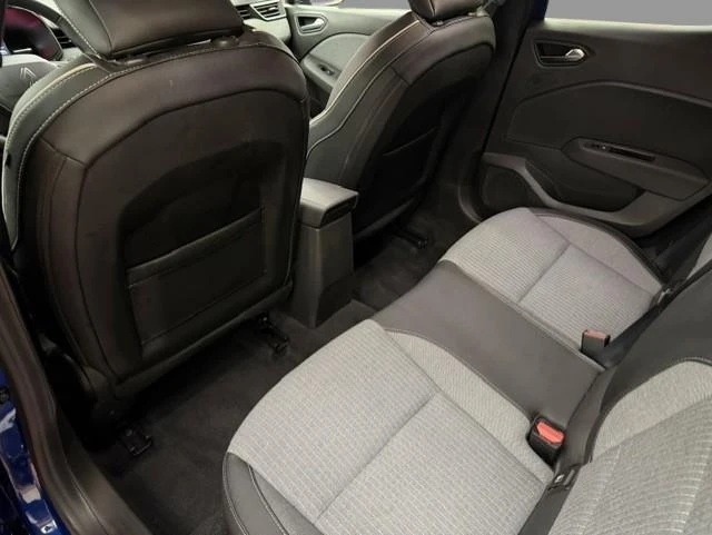 Renault-Clio-image-8