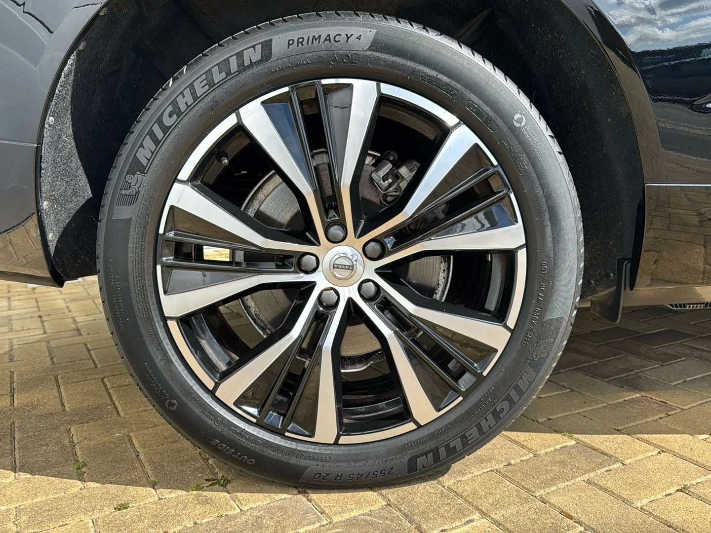 Volvo-XC60-image-7
