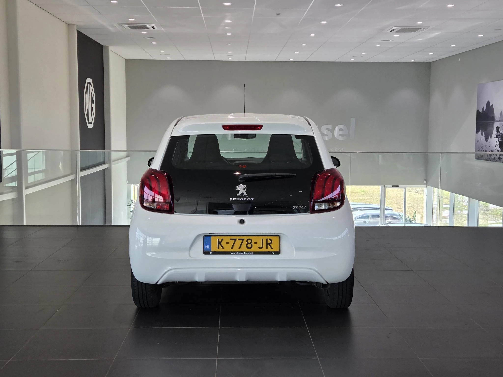 Peugeot-108-image-6