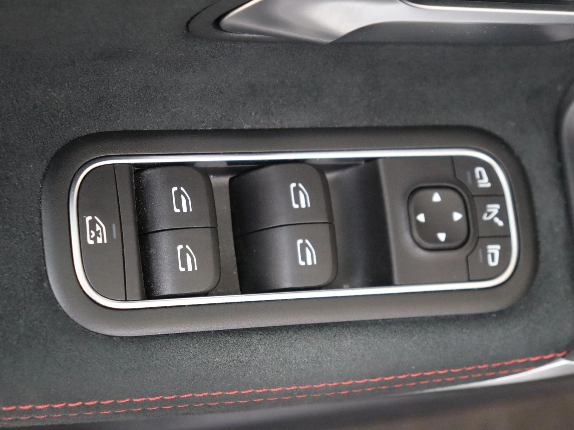 Mercedes-Benz-A-Klasse-image-26