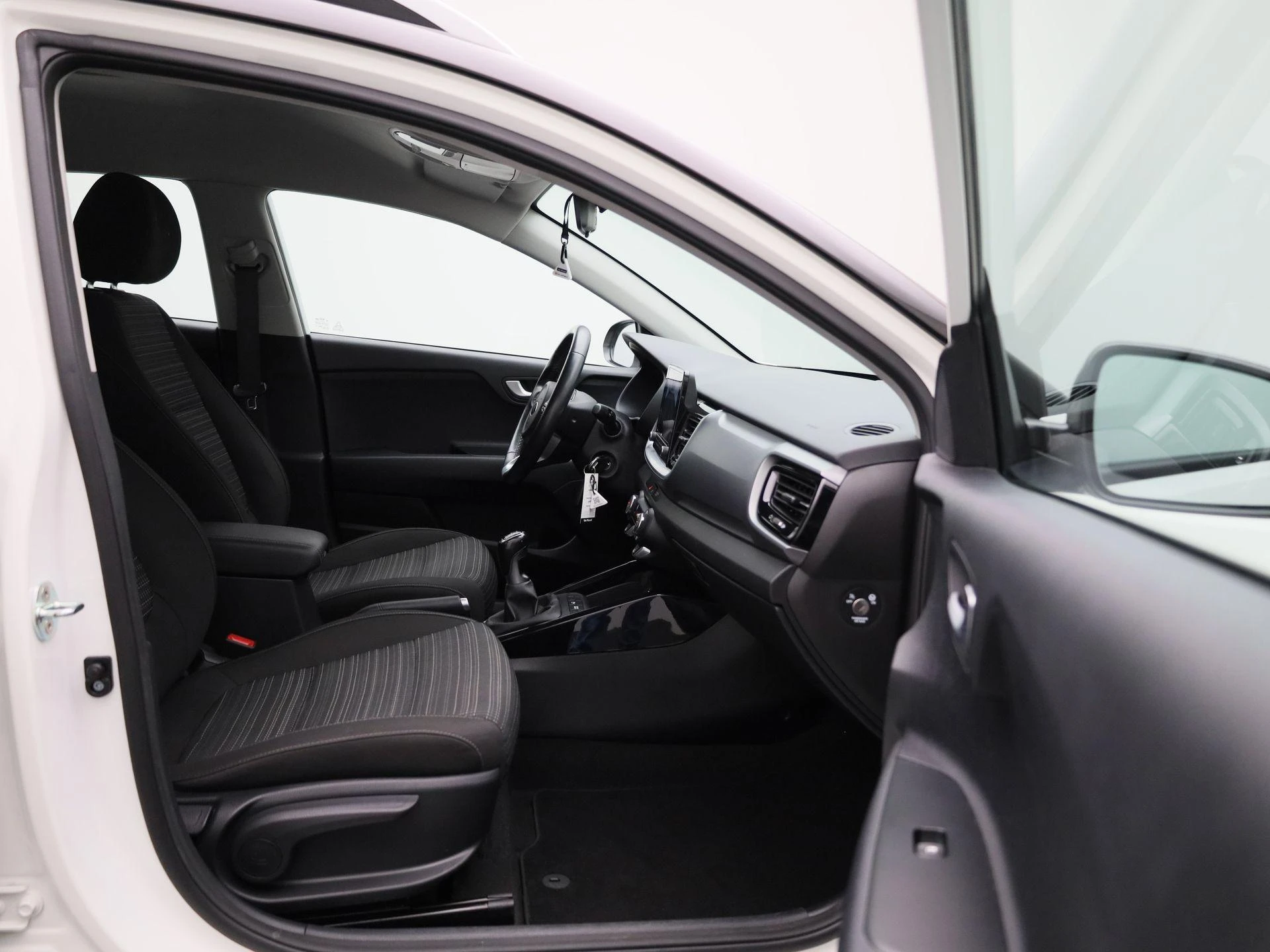 Kia-Stonic-image-32