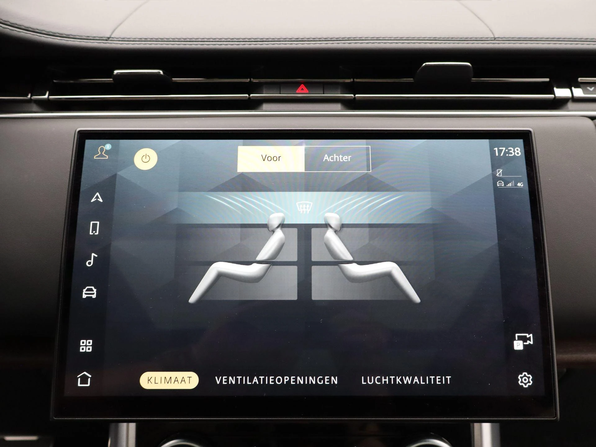 Land Rover-Range Rover-image-20