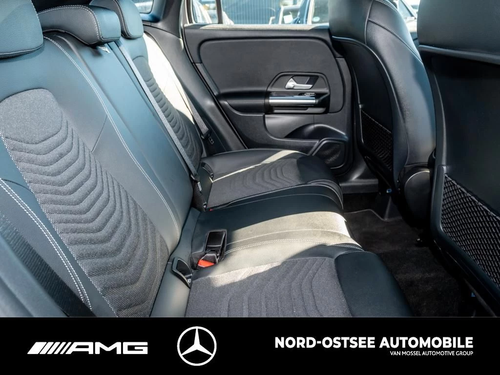 Mercedes-Benz-GLA-image-10