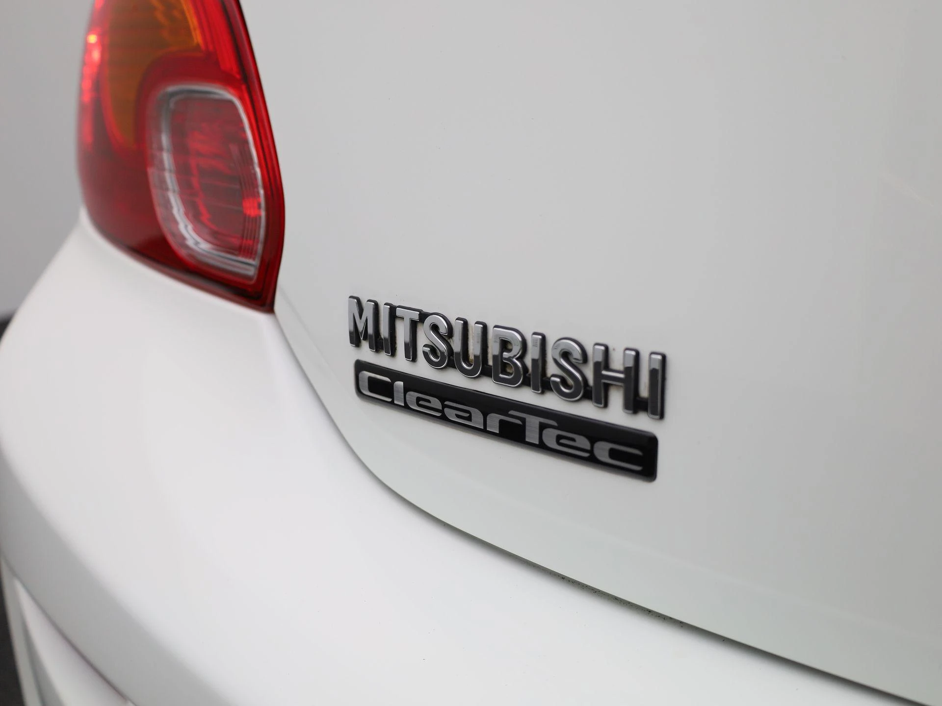 Mitsubishi-Space Star-image-27
