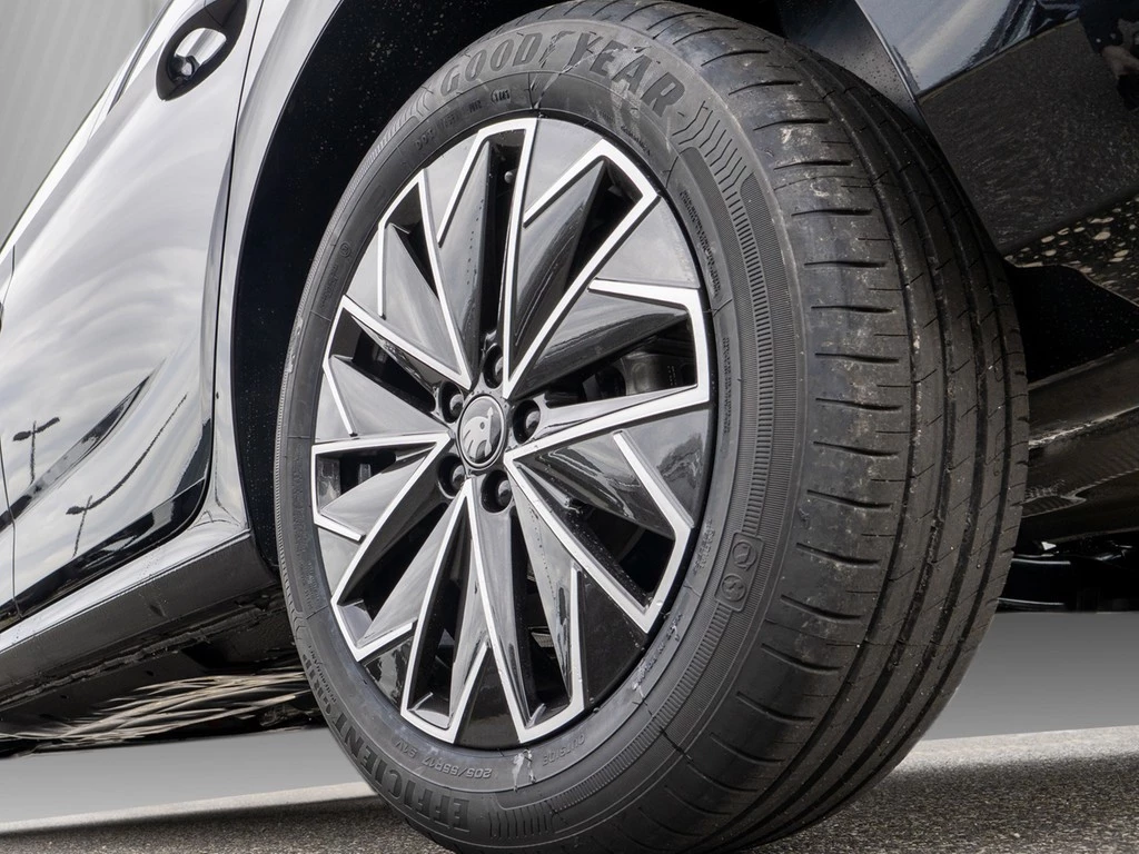 Škoda Kamiq 1,0 TSI DSG Tour