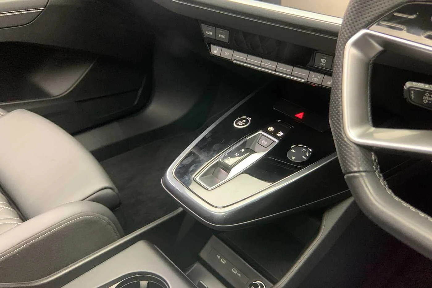 Audi-Q4 Sportback e-tron-image-7