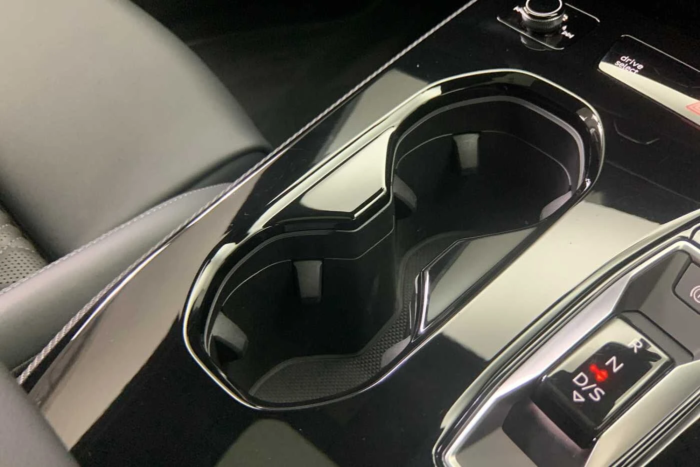 Audi-S5-image-16
