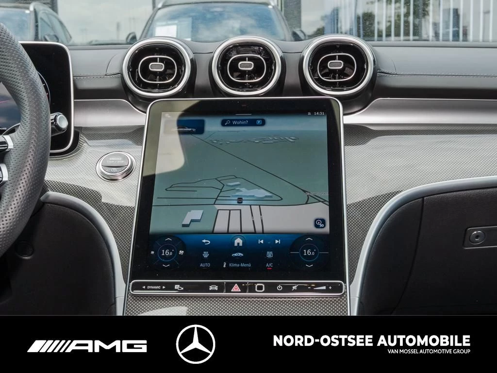 Mercedes-Benz C-Klasse 300 AMG AHK MBUX LED SHZ KEYLESS-GO AMG Line
