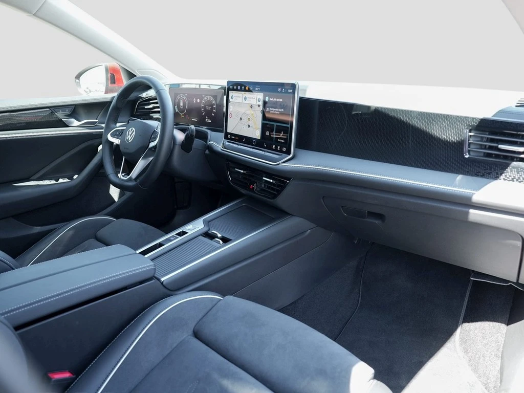 Volkswagen-Passat-image-8
