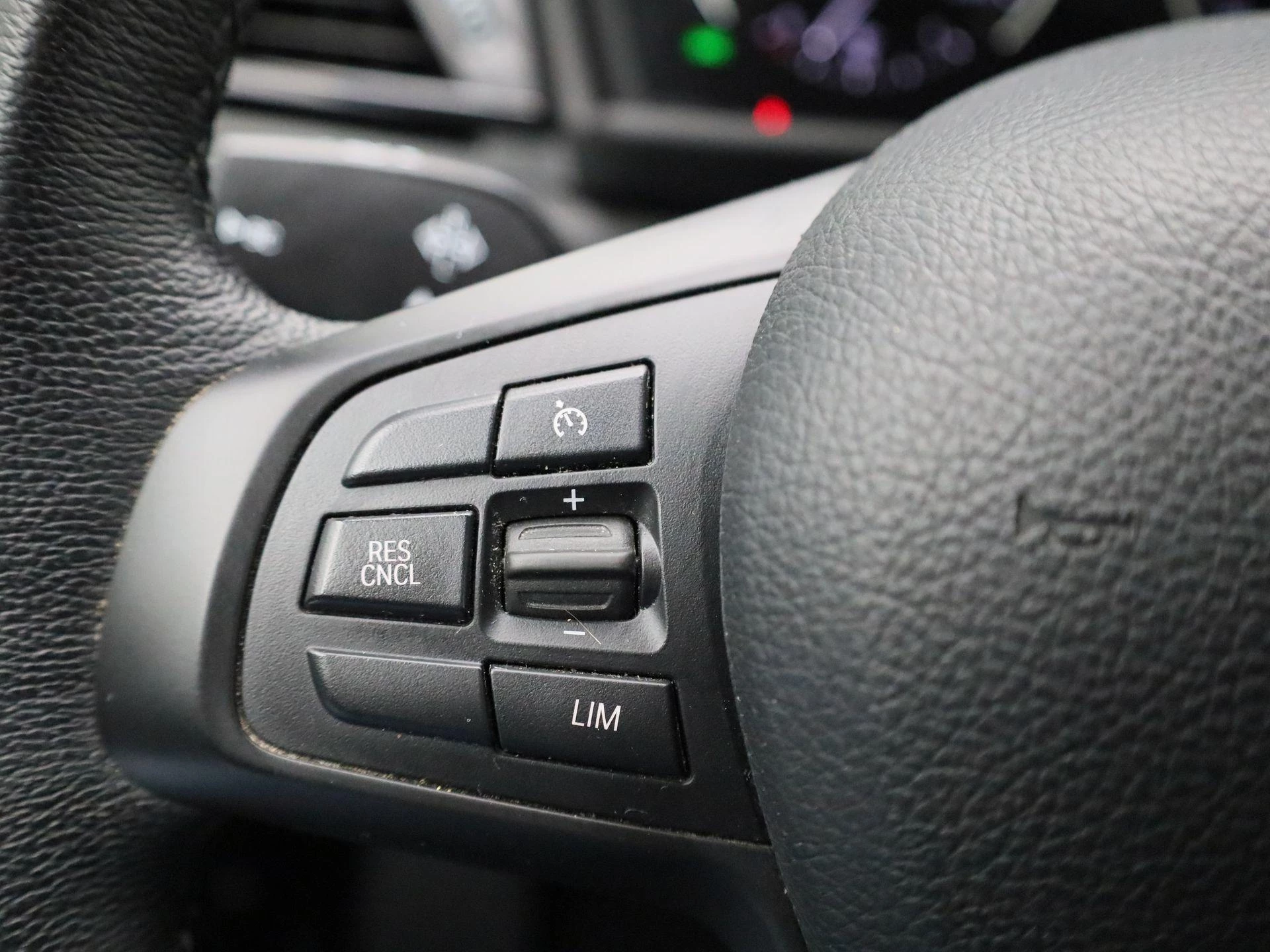 BMW 2 Reeks Active Tourer 218i Leer | LMV | Automaat | Cruise Control