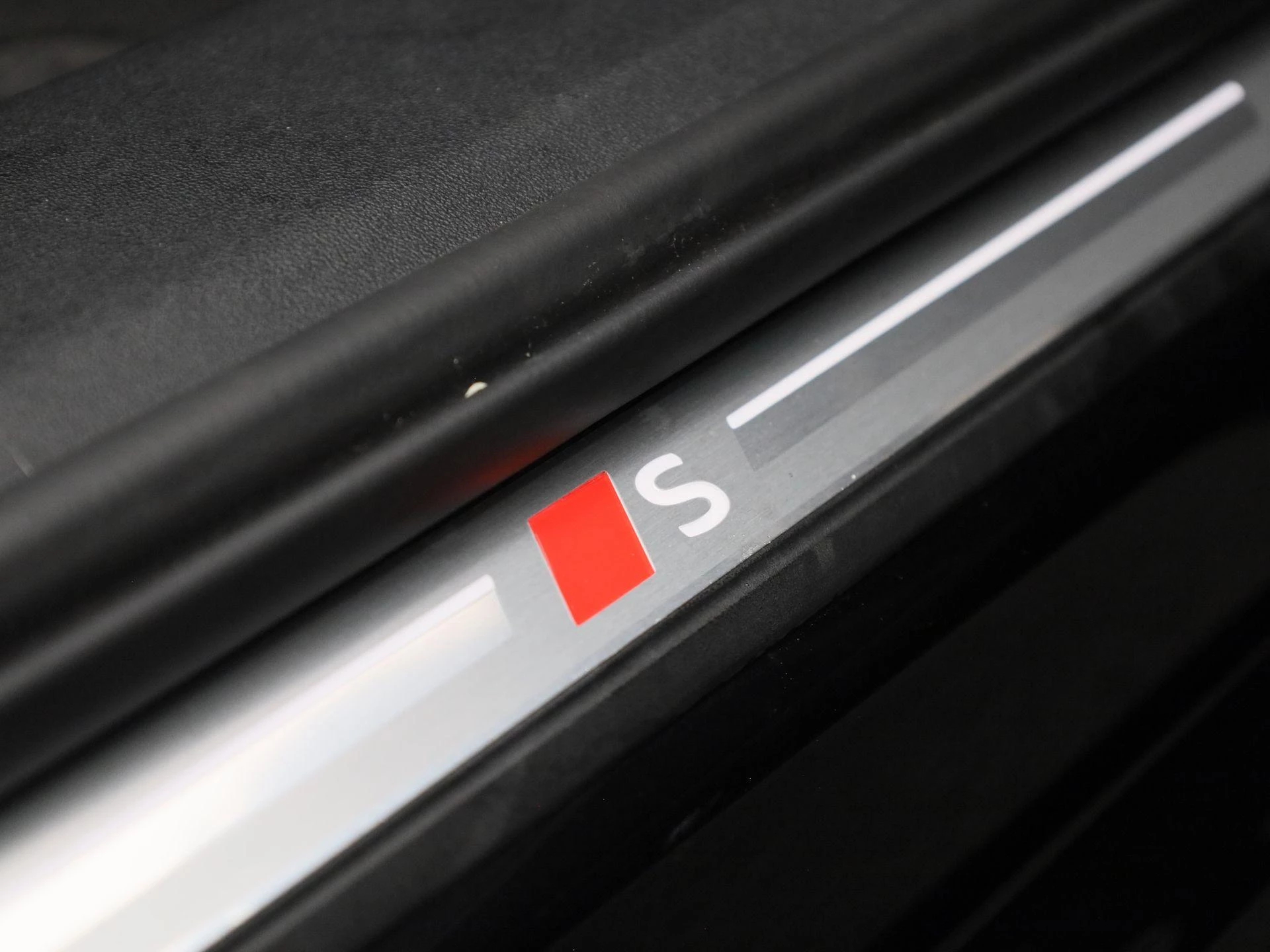 Audi-Q6 e-tron-image-47