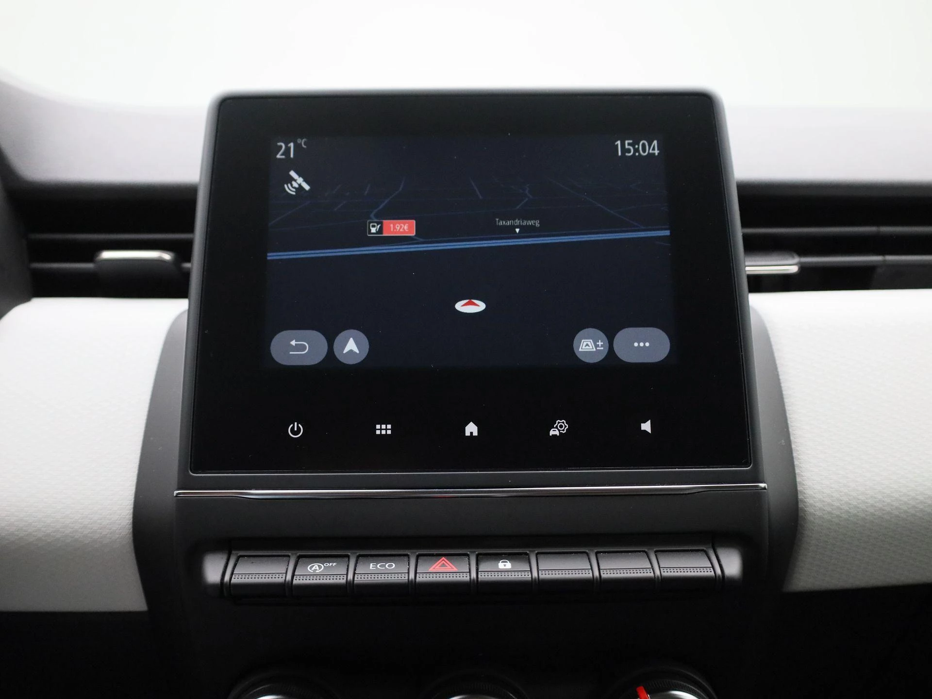 Renault-Clio-image-15