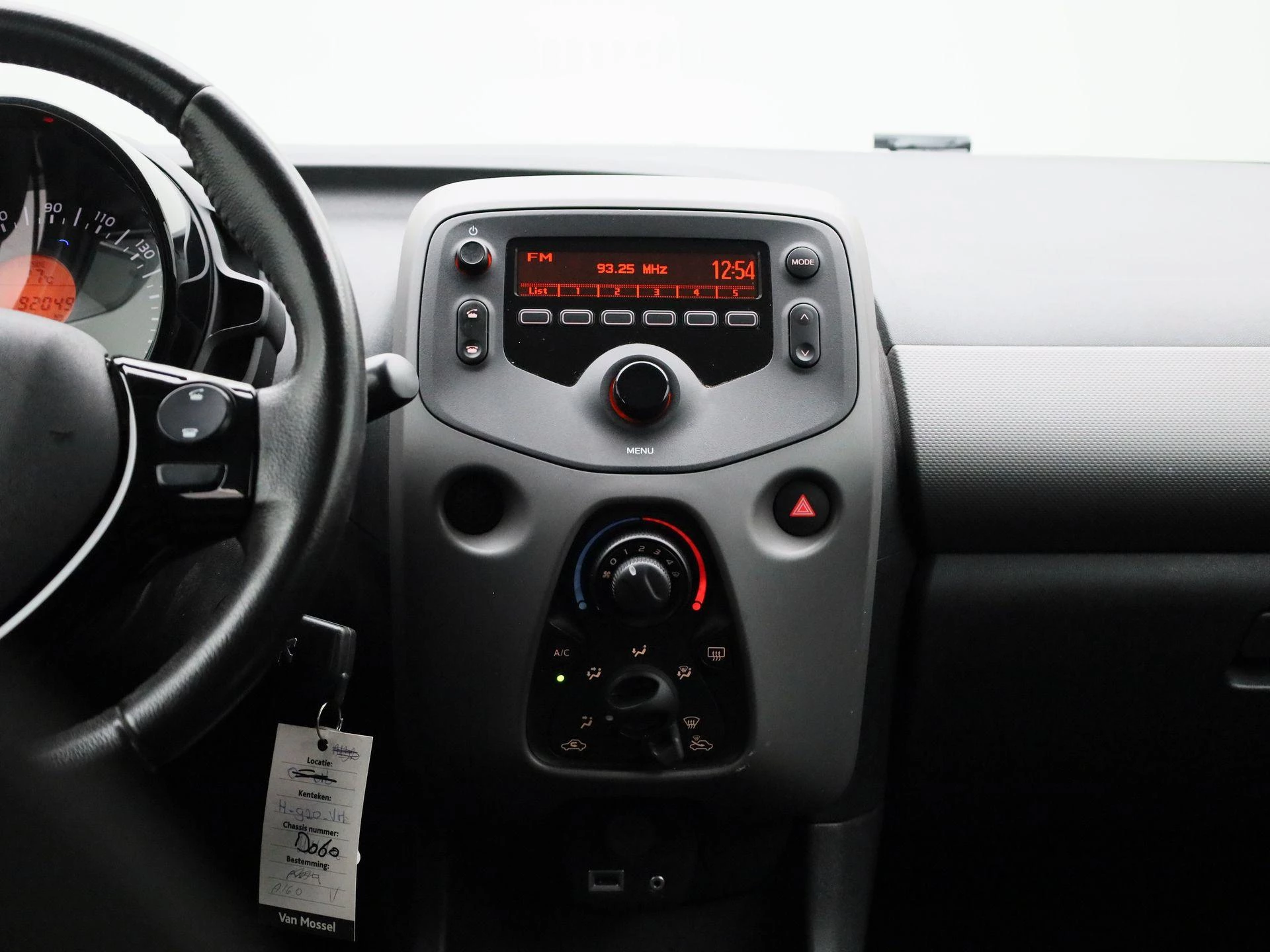 Peugeot-108-image-8